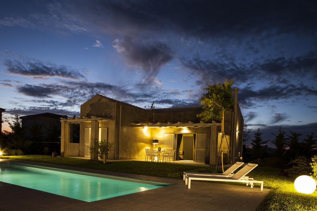 Villa Lefteris Svoronata Exterior foto