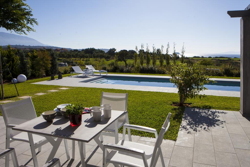 Villa Lefteris Svoronata Exterior foto